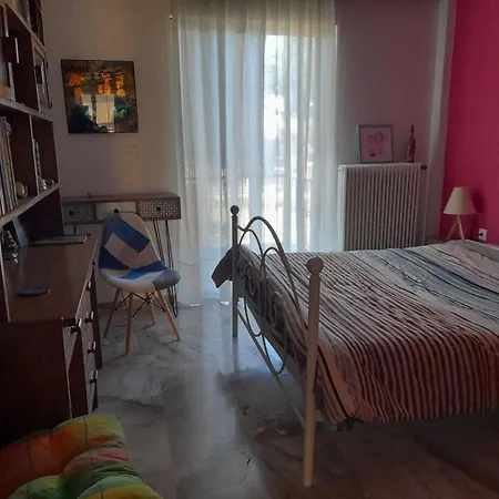 Apartment Cute - 2 Minutes From The Beach! Livanatai
